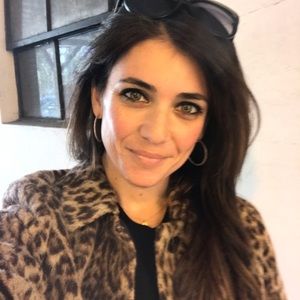 Meet your Posher, Whitney